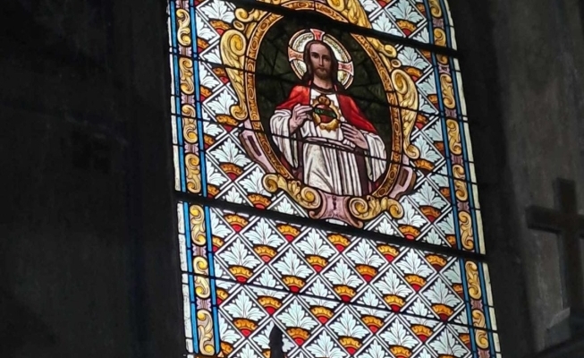 DSHV obnovio vitraj u crkvi u Hrtkovcima