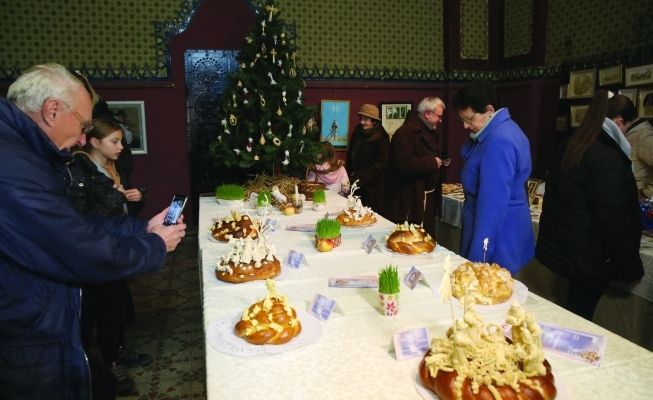 Izložba božićnjaka u Subotici